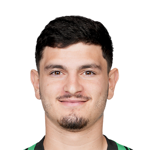 A. Álvarez